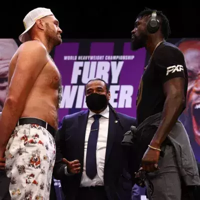 Boxe : Tyson Fury et Deontay Wilder nous offrent le face à face le plus bizarre de l'histoire avant leur combat 