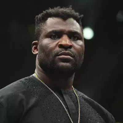 Francis Ngannou durant la présentation de son combat face à Renan Ferreira au PFL.