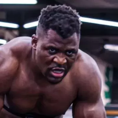 Francis Ngannou est déjà très affuté à plus d'un mois de son combat contre Joshua. 