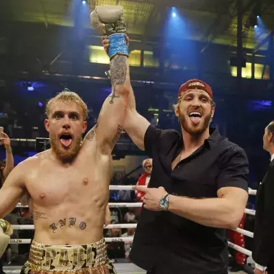 Jake Paul en compagnie de son frère Logan 