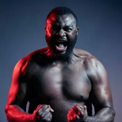 Martin Bakole. 