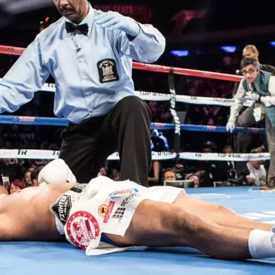 Un boxeur mis KO. 