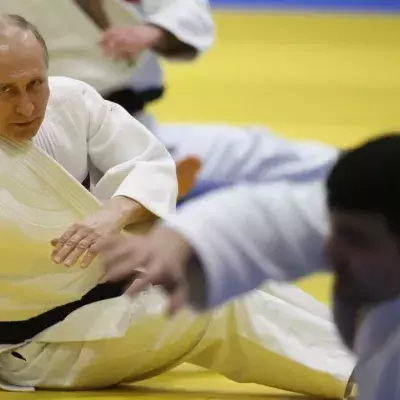 Vlaidmir Poutine est ceinture noire de judo. 