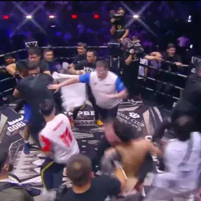 Bagarre générale en plein ring
