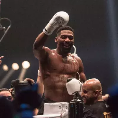 Cédric Doumbé au Glory. 