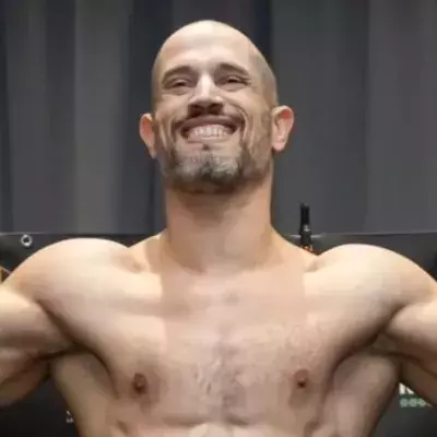 GregMMA a été pesé à 89,4 kilos avant son combat contre Martin Horsky. 