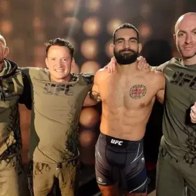Guillaume Peltier, à droite, à coté de Benoit Saint-Denis à l'UFC