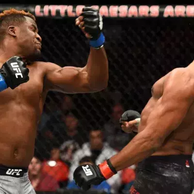 Le KO de Francis Ngannou sur Alistair Overeem est l'un des plus marquants de l'histoire de l'UFC. 