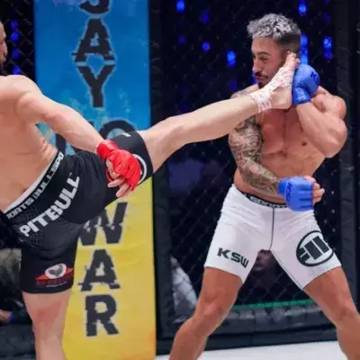 Ramzan Jembiev a battu Mike Delfino par KO au 2e round. 