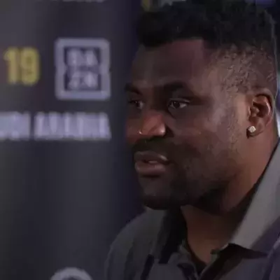 Francis Ngannou évoque son salaire en boxe anglaise 