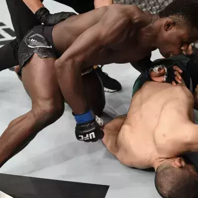 UFC 254 : ce combattant claque un KO en 18 secondes