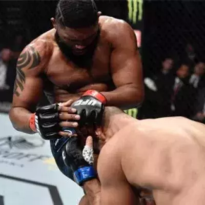 UFC Raleigh : Curtis Blaydes vs Junior Dos Santos