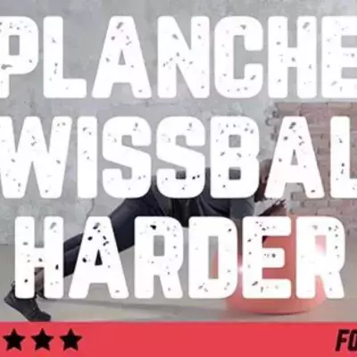 Planche Swissball Harder : exercice poussé avec l'accessoire