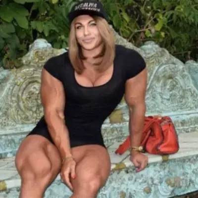 Natalia Kuznetsova est une des meilleures bodybuildeuses de Russie