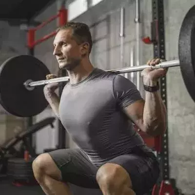 Squat : programme et exercices pour bien se muscler