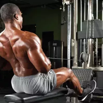 Comment maîtriser le tirage horizontal pour bien muscler votre dos