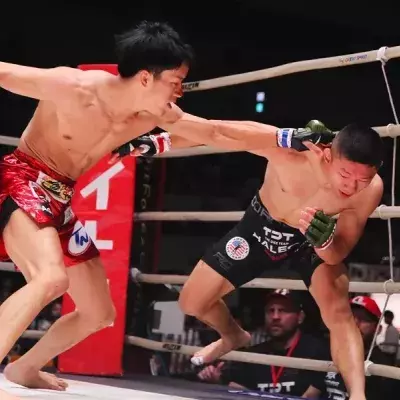 Asukara met Kyoji Horiguchi KO au Rizin 18