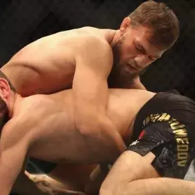 Conor McGregor & Khabib Nirmagomedov