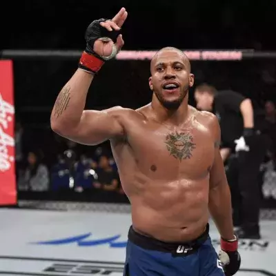 En l'espace de 2 ans à l'UFC, Ciryl Gane est devenu la sensation au sein de la catégorie poids lourds  