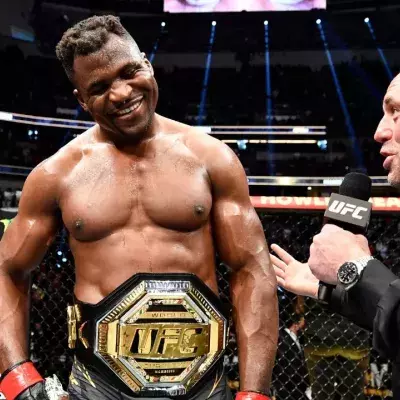 Francis Ngannou pourrait affronter Anthony Joshua en 2023. 