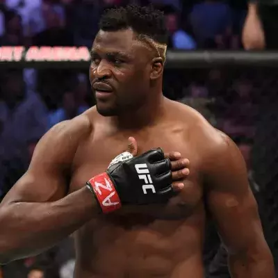 Francis Ngannou se plaint régulièrement de ses rémunérations à l'UFC. 