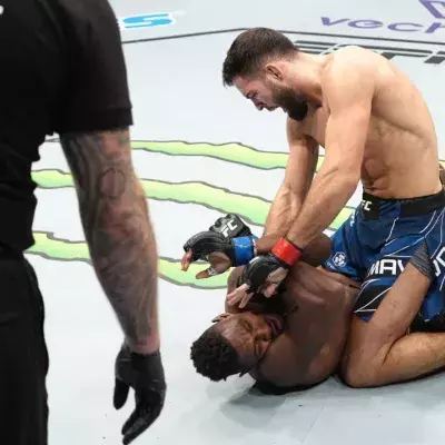 Nassourdine Imavov a maitrisé Joaquin Buckley pour s'imposer à l'UFC Paris. 