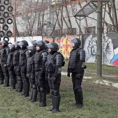 Quand des Spetsnaz affrontaient un combattant de MMA massif !