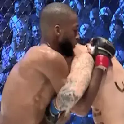Salahdine Parnasse a triomphé de Robert Ruchala lors du KSW 85. 