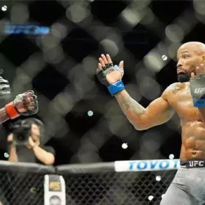 UFC 248 : Israel Adesanya vs Yoel Romero