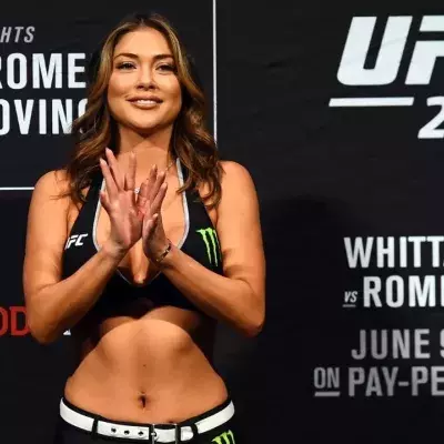 Arianny Celeste lors de l'UFC 225 : Whittaker vs Romero 2. 