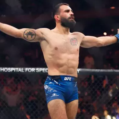 Benoit Saint-Denis dans le cage de l'UFC