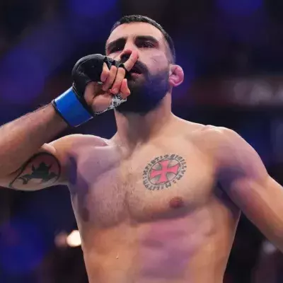 Benoit Saint-Denis est 7e du classement des meilleurs combattants de l'année 2023 dressé par l'UFC. 