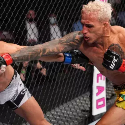 Charles Oliveira vs Michael Chandler 