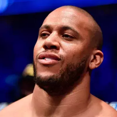 Ciryl Gane devrait effectuer son retour lors de l'UFC Paris 2 en septembre 2023. 