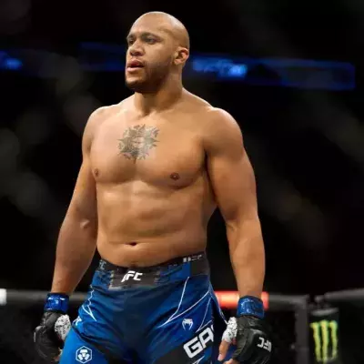 Ciryl Gane est la cible de Curtis Blaydes à l'UFC. 