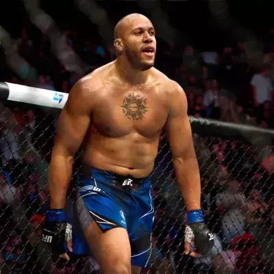 Ciryl Gane est à l'UFC depuis 2019. 