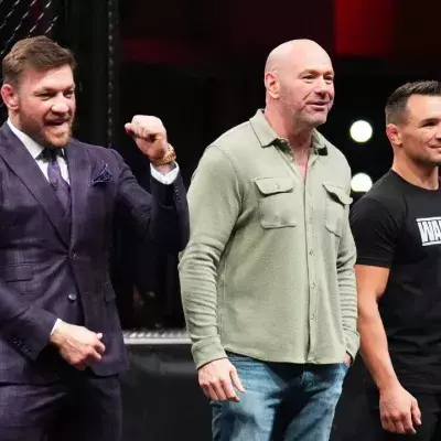 Conor McGregor, Dana White et Michael Chandler. 