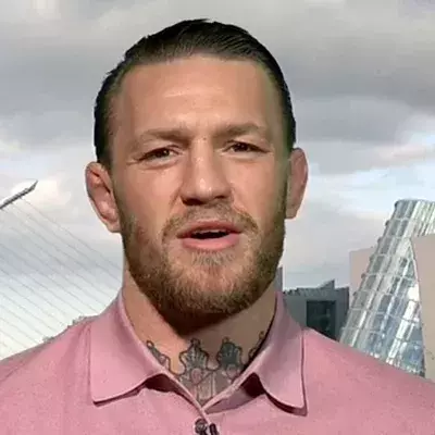 Conor McGregor lors de son interview dans Sports Center sur ESPN avec Ariel Helwani