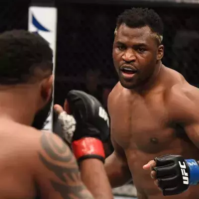 Francis Ngannou pense que Curtis Balydes est sous-côté à l'UFC. 