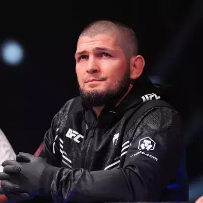 Khabib a arrêté sa carrière en 2021 après 10 années à l'UFC.
