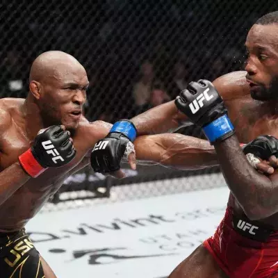 Leon Edwards et Kamaru Usman lors de l'UFC 278. 
