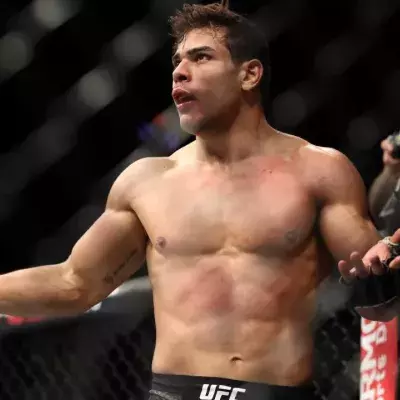 Paulo Costa est jugé trop massif pour la catégorie des poids moyens