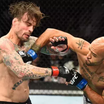 Phil Brooks, plus connu sous le nom de CM Punk, n'a pas gagné un seul combat à l'UFC