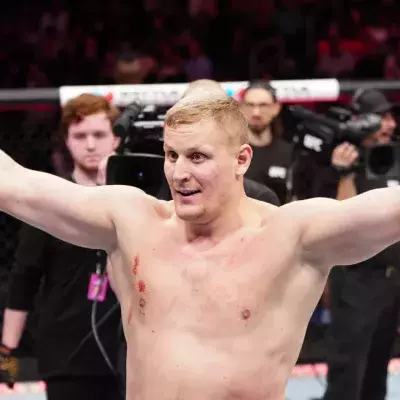 Sergei Pavlovich MMA UFC poids lourds combat KO