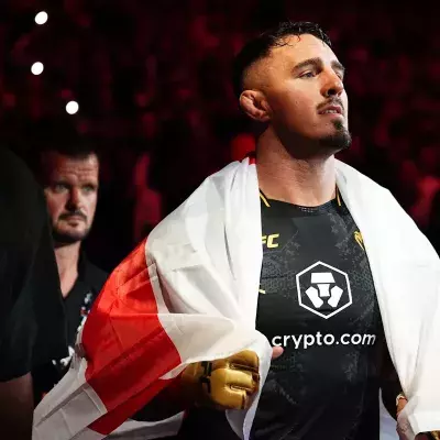 Tom Aspinall lors de l'UFC 304 avant son combat contre Curtis Blaydes.