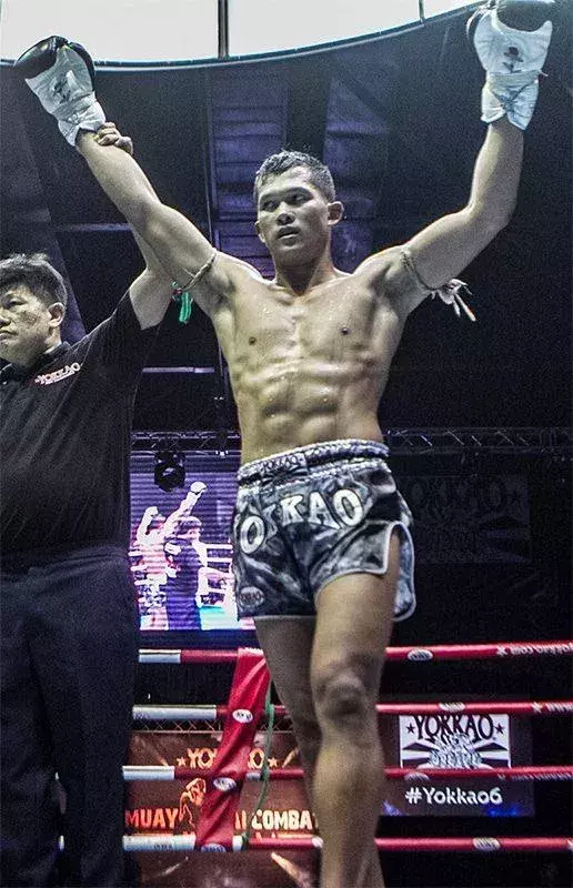 16 - Sittichai (muay thaï)