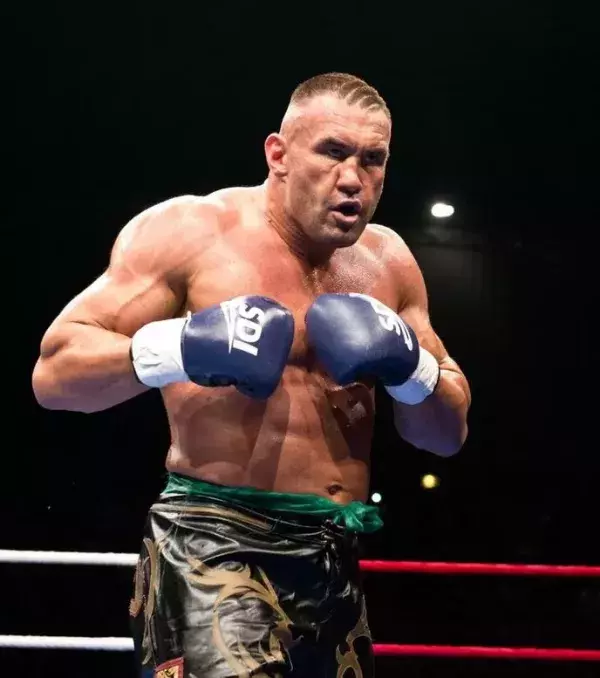 5 - Jérôme Le Banner (kickboxing, MMA)