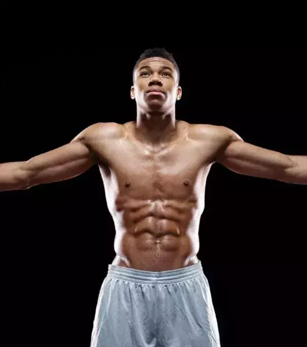 3ème - Giannis Antetokounmpo (basket)