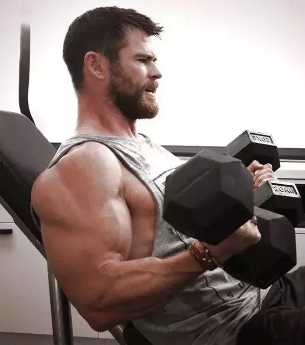 6. Chris Hemsworth 