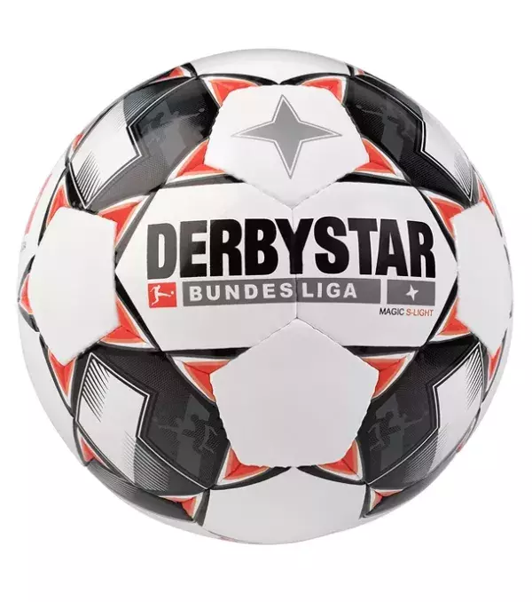 HERBE - Magic S-light - Derbystar. C'est le ballon du championnat allemand. Un design et des lignes bien carrées comme on aime. Heureusement le ballon lui reste rond.